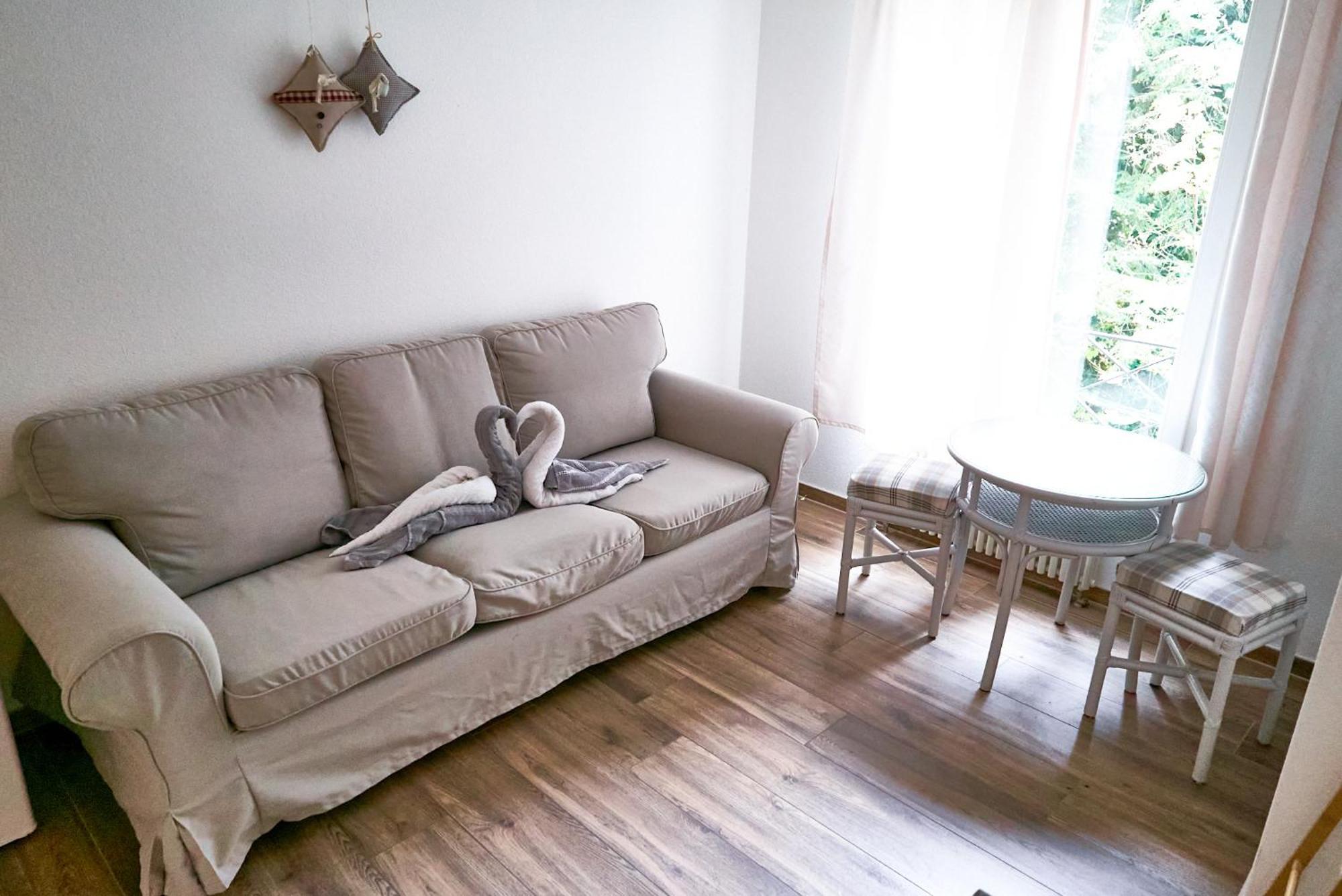 Family Room By Interlaken Parking Darligen ภายนอก รูปภาพ